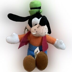 Walt Disney World Goofy Plush Keychain